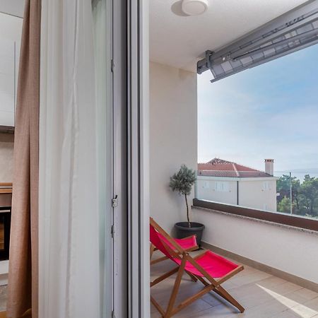 Solu Apartment Promajna Eksteriør billede