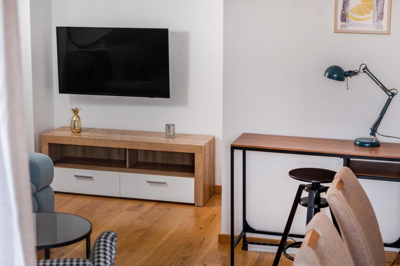 Solu Apartment Promajna Eksteriør billede