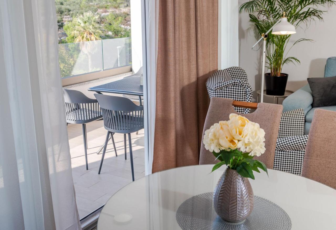 Solu Apartment Promajna Eksteriør billede